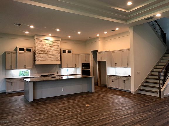 4th image of 71 Sea Glass Way
