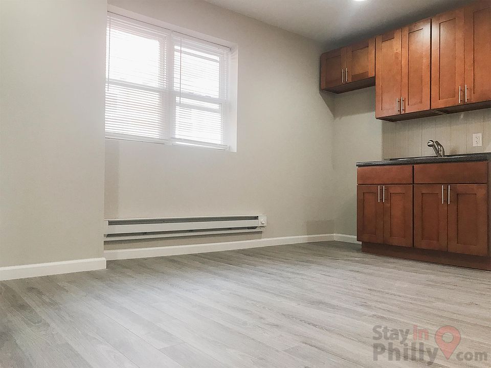 1st image of 1623 E Duval St #2