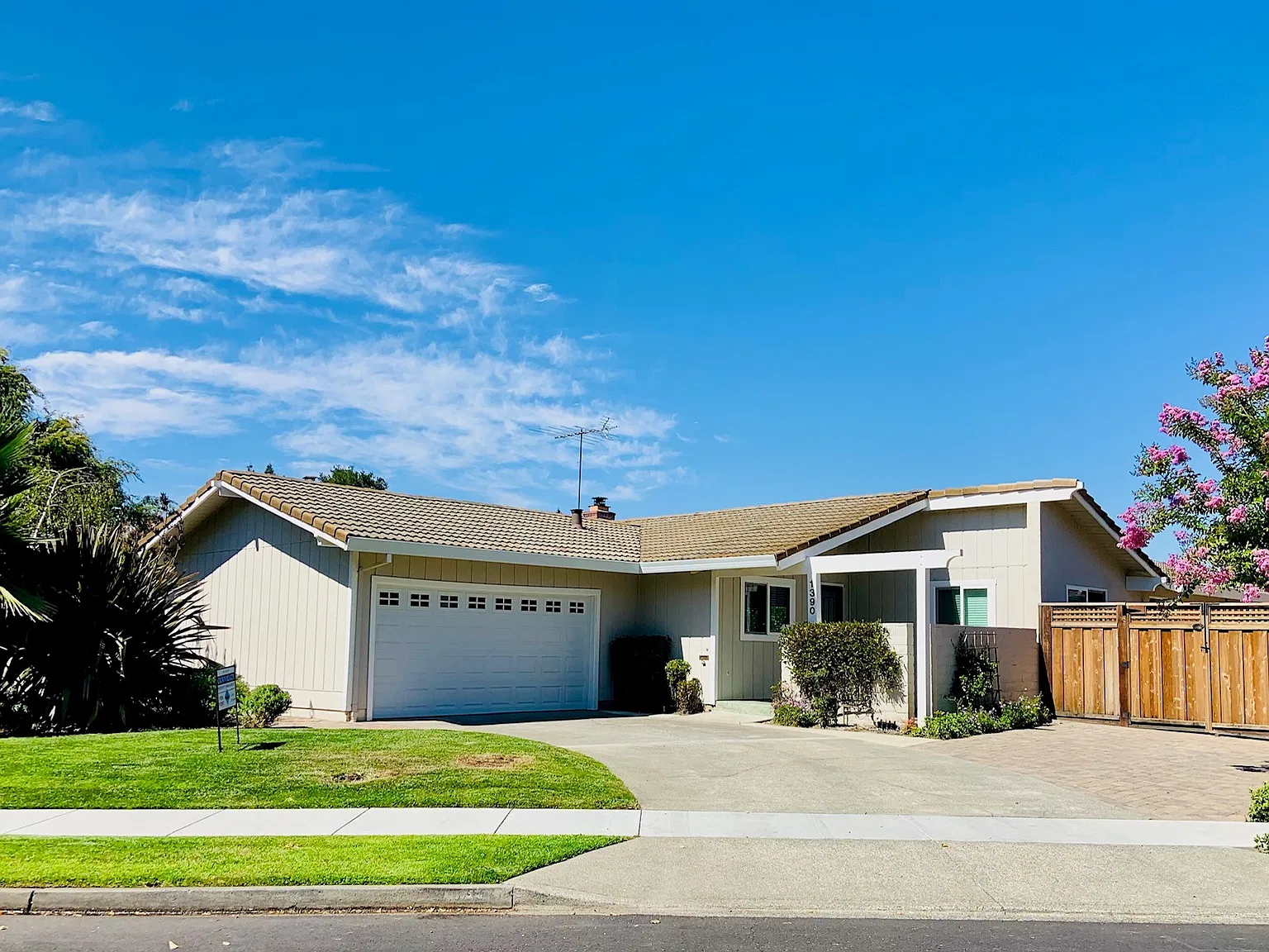 1390 River Park Blvd — Photo 4