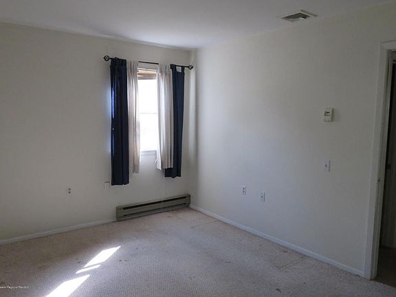5th image of 88 Norwalk Ave #73