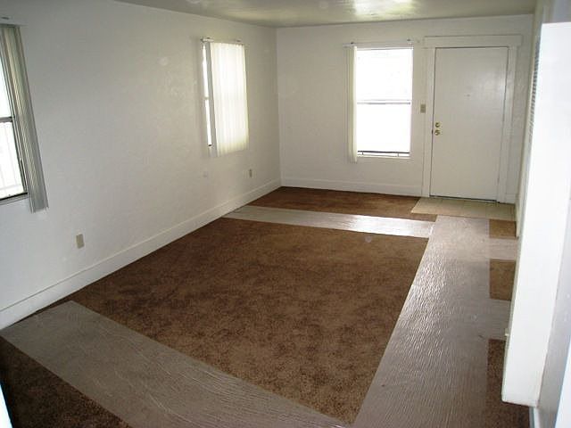 2nd image of 3811 E Turner Ave