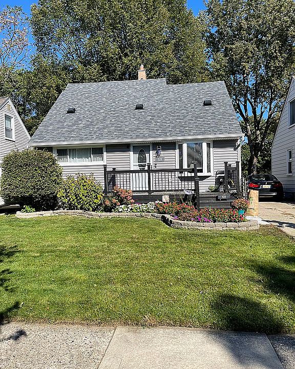 1st image of 519 Amelia Ave