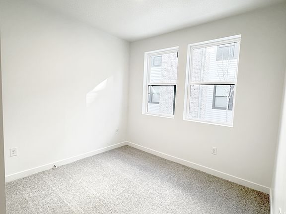 4th image of 5263 W Reventon Rd S #103