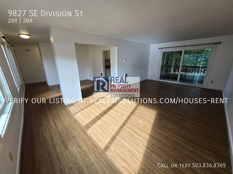 9827 SE Division St — Photo 3