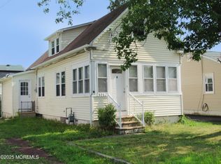 521 E Point Pleasant Avenue, Ocean Gate, NJ 08740