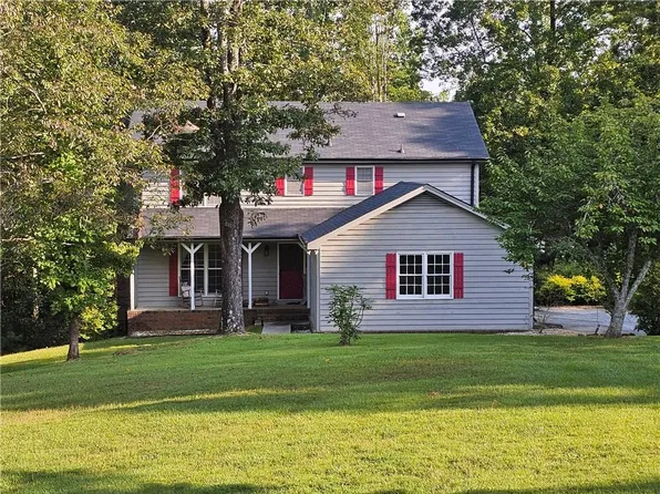 146 Cherokee Hills Ln, Toccoa, GA 30577