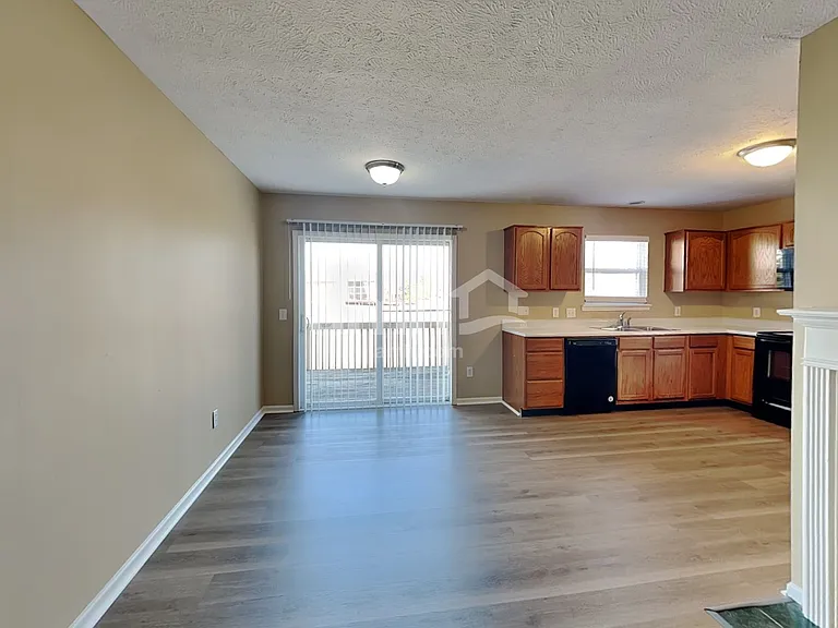 5355 Pelham Way — Photo 5
