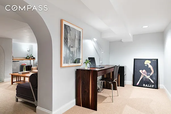 Sold by Compass | media 10