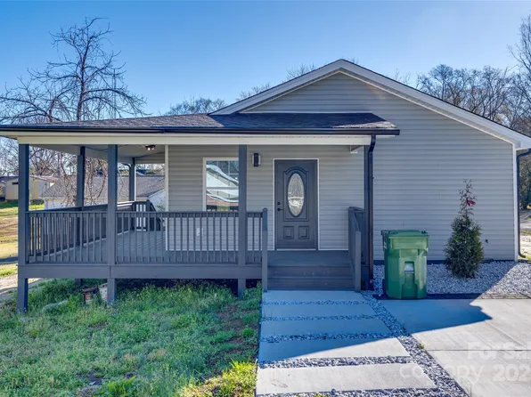 1104 Hudson St, Lancaster, SC 29720