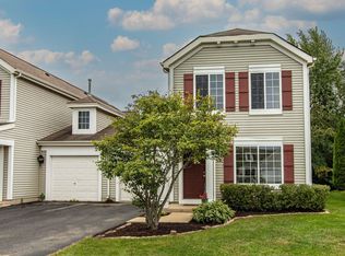95 W Aldridge Ln, Round Lake, IL 60073