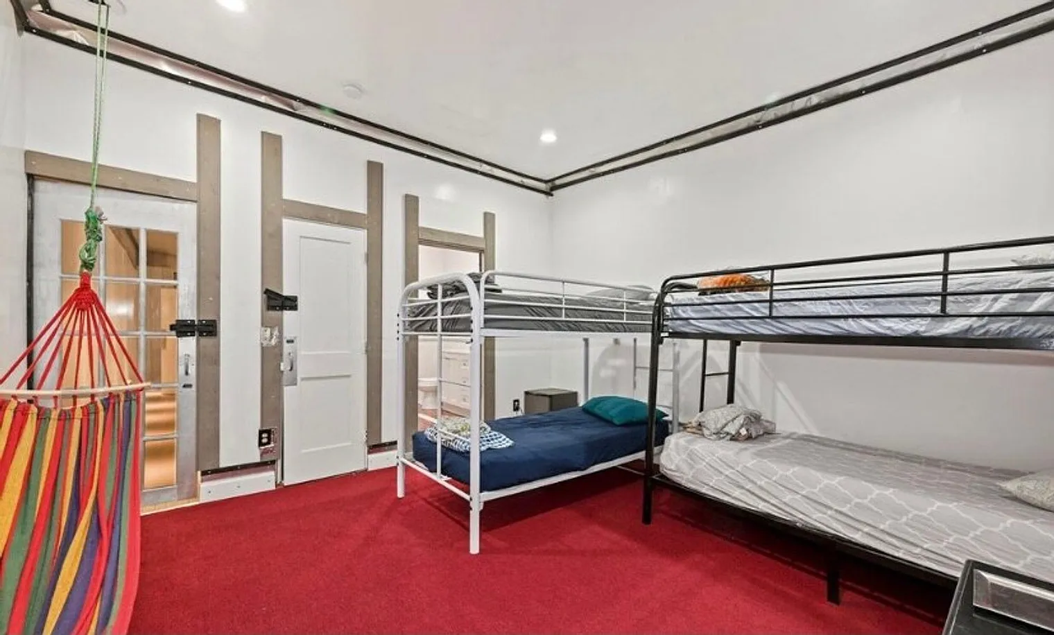 4 bed, 2.0 bath, $13,850 — Photo 4