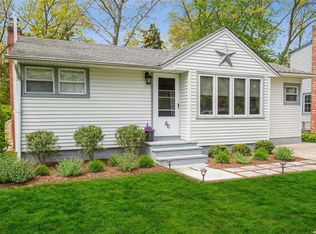 60 Corchaug Trl, Ridge, NY 11961