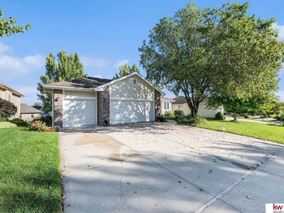 16632 Olive St, Omaha, NE, 68136