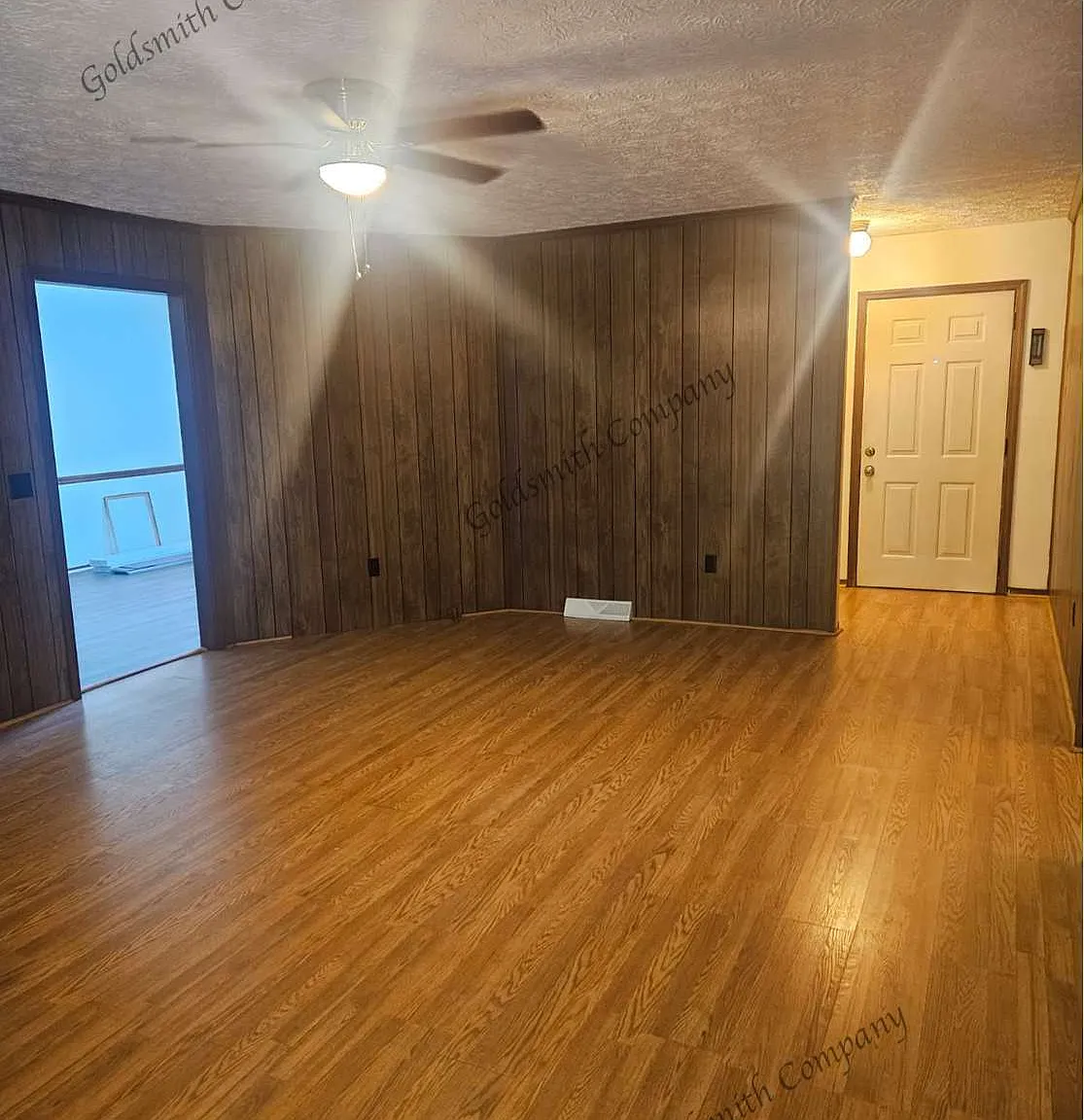 3 bed, 2.0 bath, 1532 sqft, $1,695 — Photo 3