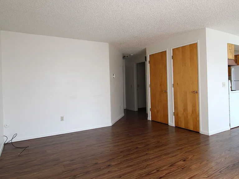605 Fulton St — Photo 8