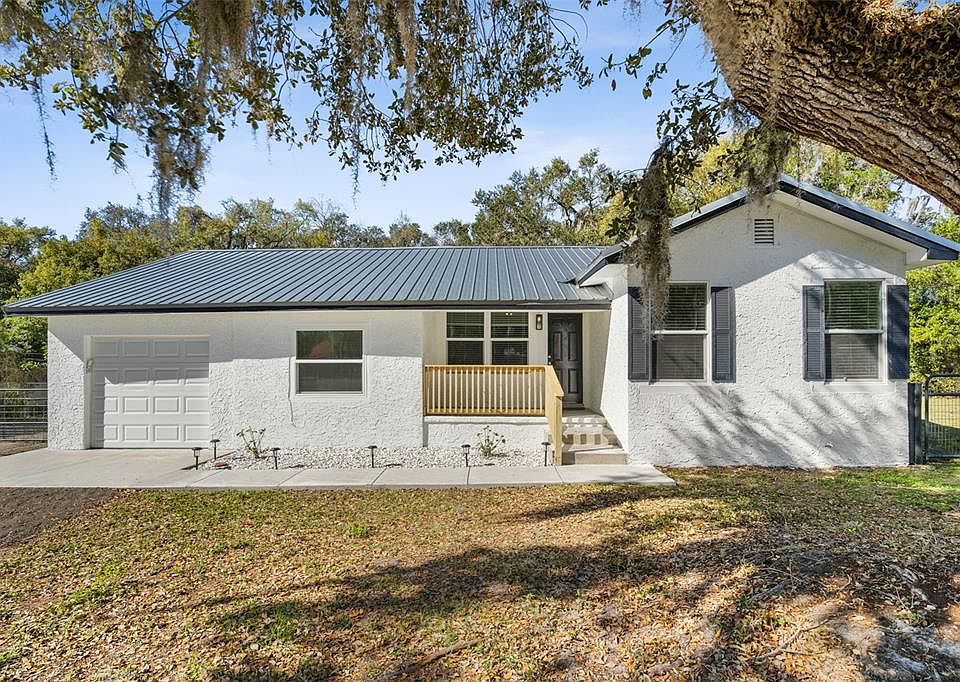 1st image of 3307 Speer Rd