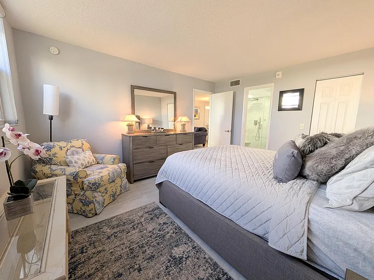 2929 S Ocean Blvd #2010 — Photo 14