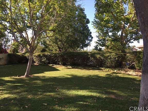 Large grassy area right outside your front door!