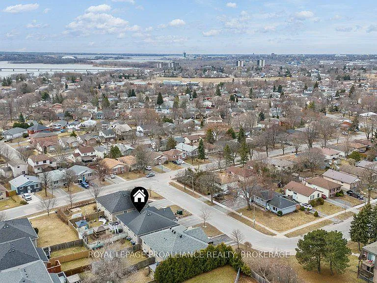 146 Virginia St — Photo 23