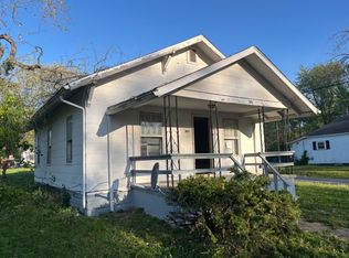 801 S 22nd St, Mount Vernon, IL 62864