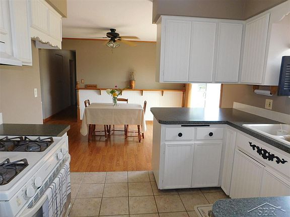 2nd image of 5315 Glenfield Dr