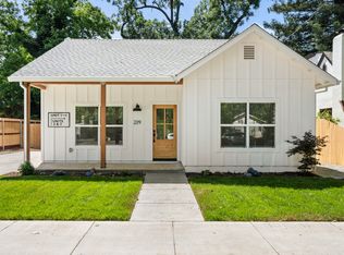 229 W 1st Ave, Chico, CA 95926