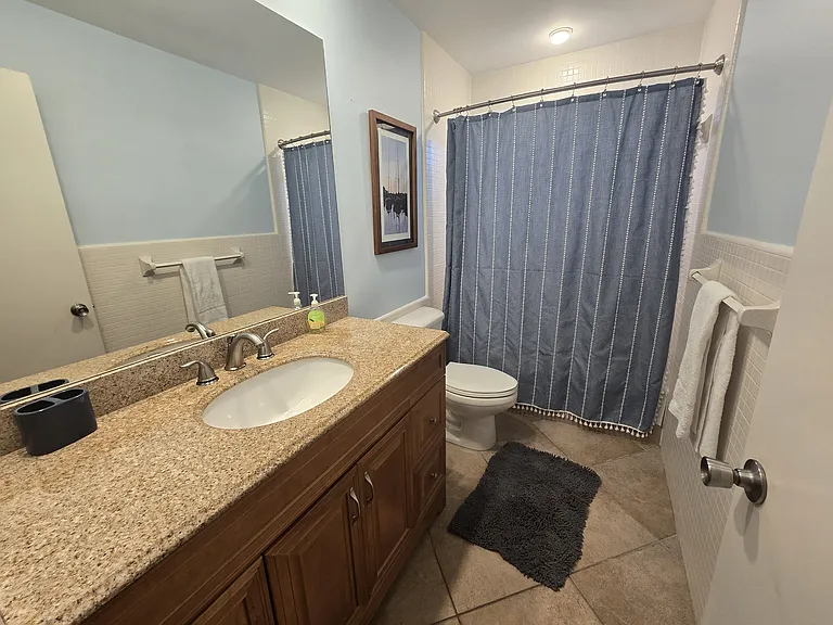 W Terrace Dr — Photo 21