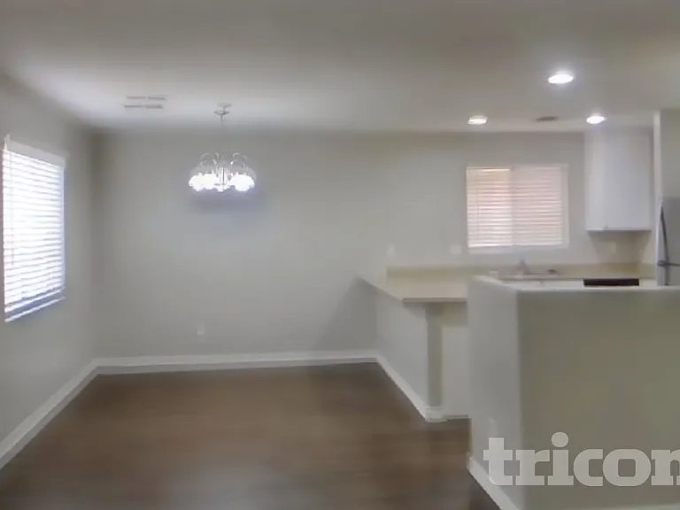 12922 W Fleetwood Ln — Photo 4