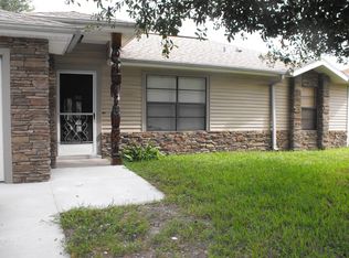 874 Riviera Ave, Sebastian, FL 32958