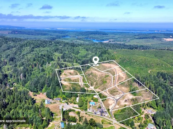 0 Fawn Ln #1300, Coos Bay, OR 97420