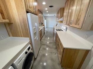 74 Joya Loop, Los Alamos, NM 87547
