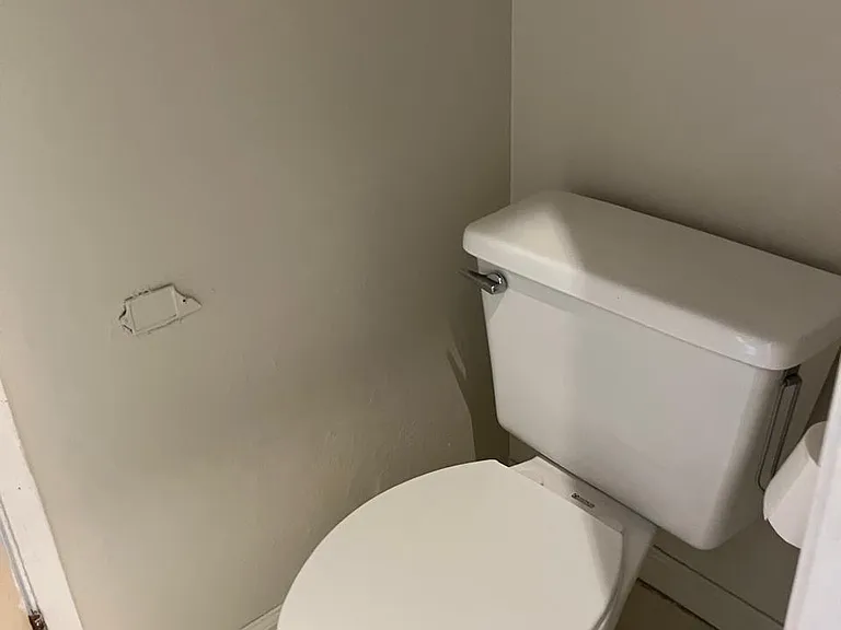 1817 E Grand Ave #38 — Photo 5