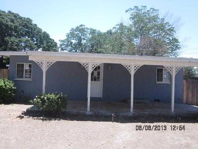 1st image of 20552 Soledad St