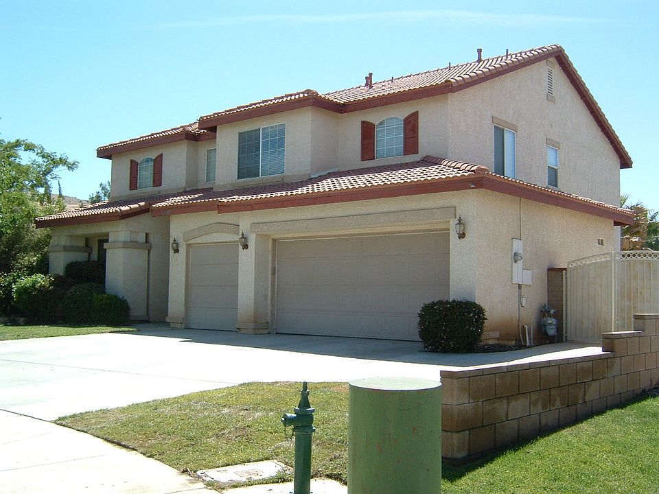 2nd image of 40409 Dawn Ct