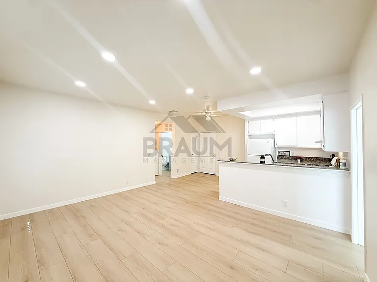 11459 COLLINS ST. — Photo 14