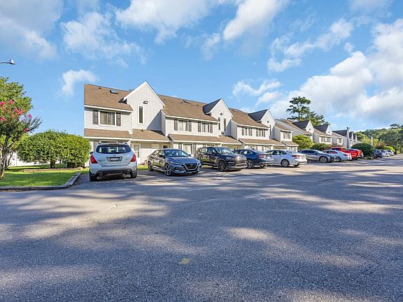 2nd image of 500 Fairway Village Dr. #7P