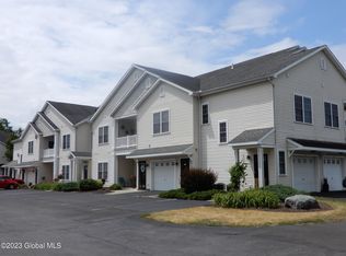 205 N Ridge Est, Troy, NY 12182