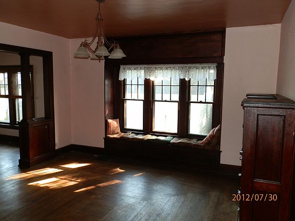 Dining Room Window Seat