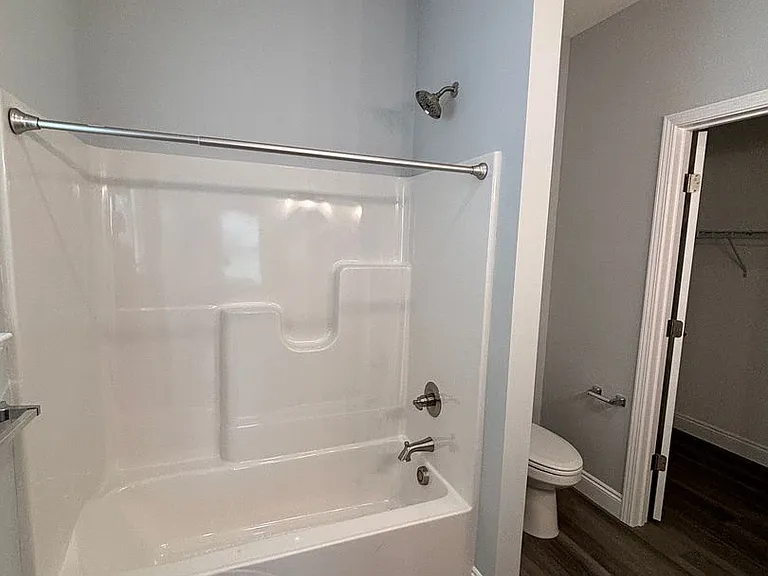 2940 Hall Ave — Photo 10