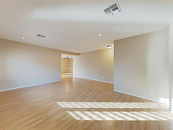5th image of 15103 N Cutler Dr