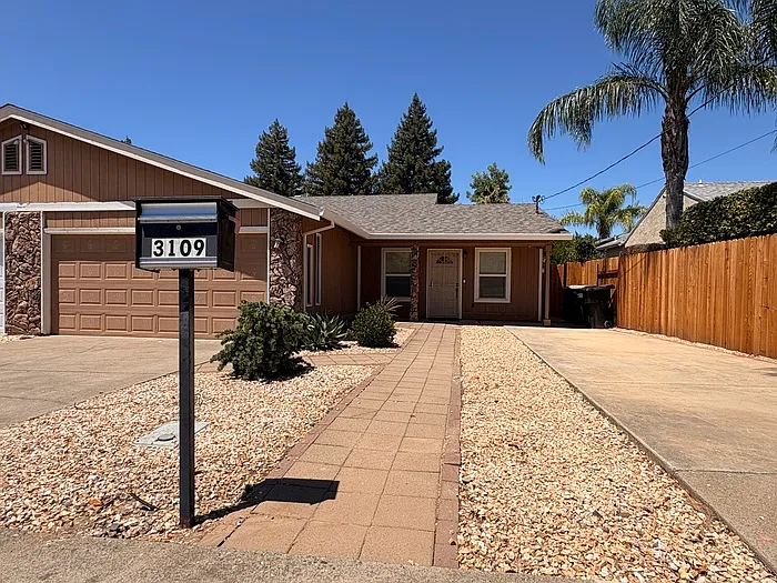 3109 Panama Ave — Photo 23
