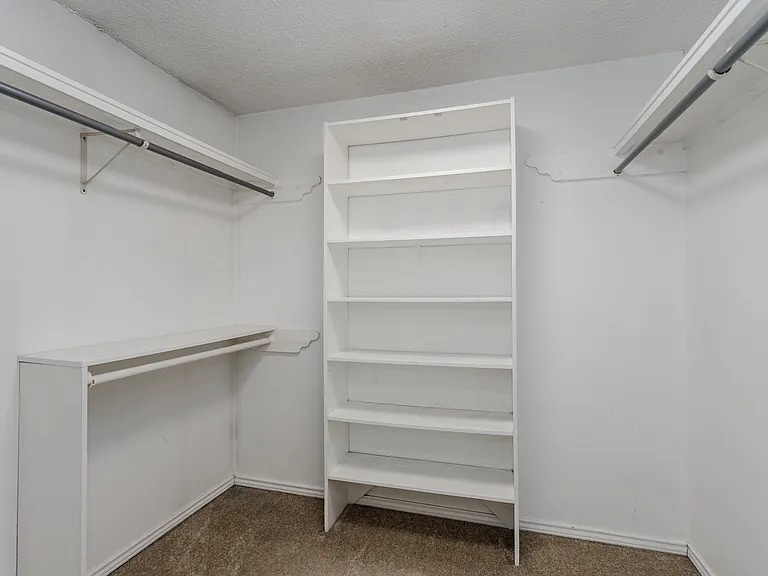 2517 Rosewood Dr — Photo 19
