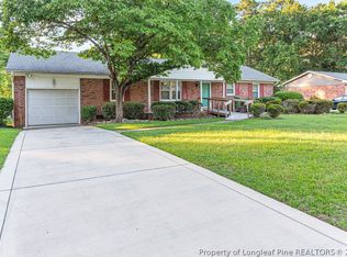 1733 Daisy Ln, Fayetteville, NC 28303