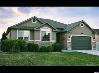 4682 W Geronimo Rd, Riverton, UT 84096