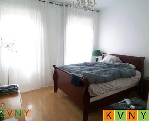 Rented by KVNY Soho | media 96