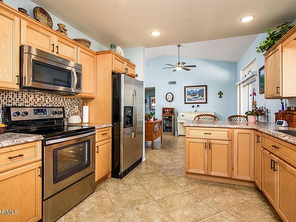 4th image of 1520 E BUENA VISTA Drive