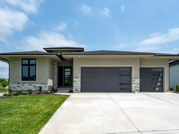 25086 W 112th St, Olathe, KS 66061