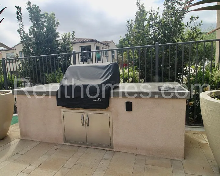 11007 Evelyn Way — Photo 25