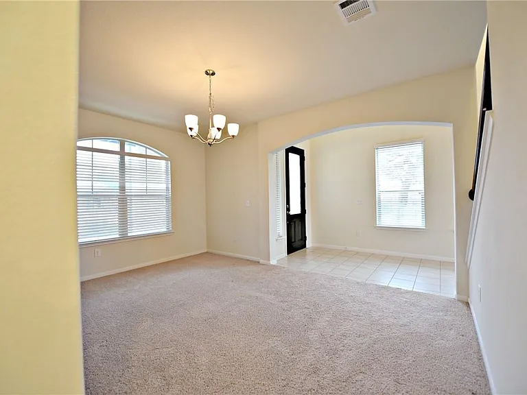 2445 Etta May Ln — Photo 6
