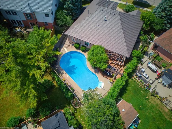 56 Windrush Trl, Kitchener, ON N2P 2A8